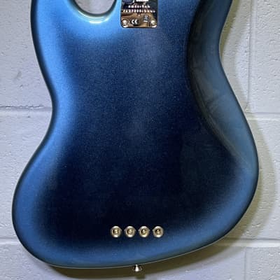 Fender American Pro II Jazz Bass Maple Neck Dark Night image 5