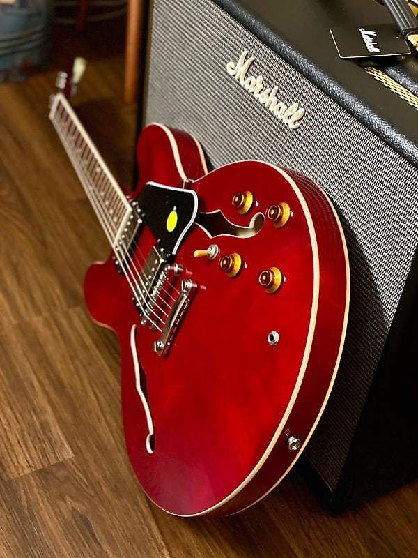 Tokai ES-78 SR semi hollowbody in Seethru Red Traditional