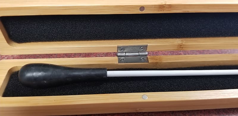 Breitenbach Baton with Wood Case Bbwc image 1