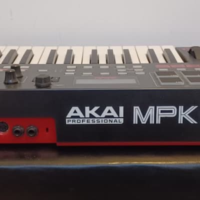 AKAI MPK225 MIDI Keyboard Controller - 2010s - Black/Red image 9