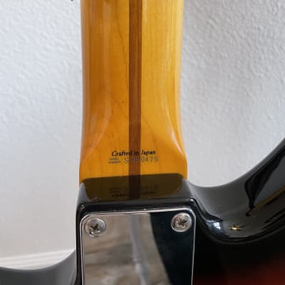 Fender Jaguar Baritone Custom - Sunburst image 11