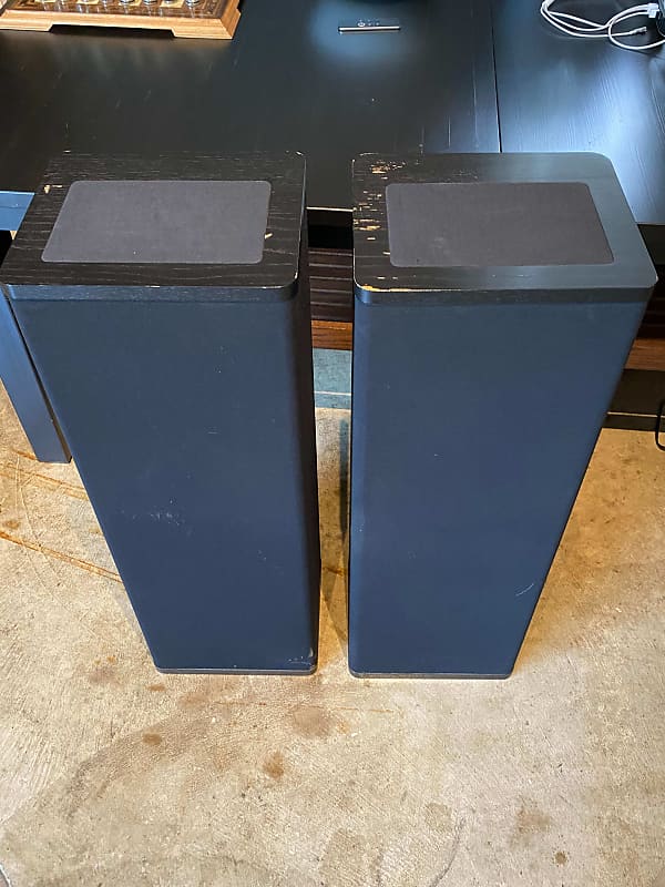 Vandersteen 1B floor-standing speakers | Reverb