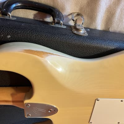 Fender  Stratocaster  1977 Blonde Ash image 12