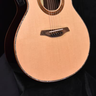 Furch Master Choice Red GC-Sitka Spruce and Rosewood cutaway Guitar  with LR Baggs SPA Pickup image 2