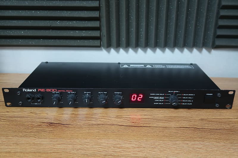 Roland RE-800 Digital Echo (230 volt)