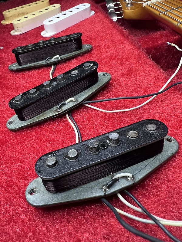 Original Fender 1972 grey bottom pickups Hendrix,Gilmour Reverb