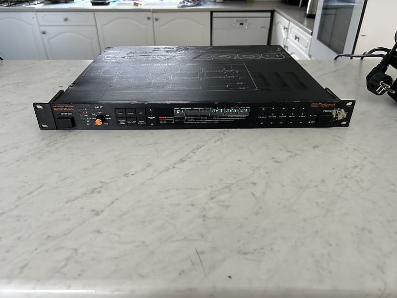 Roland SRV-2000 MIDI Digital Reverb | Reverb UK