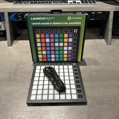 Novation Launchpad Mini MKIII Pad Controller | Reverb