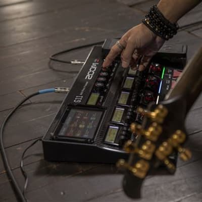 Zoom G11 Multi-Effects Processor For Guitarists image 6