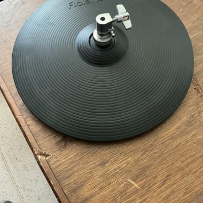 Roland V-Drum VH-12ハイハット Roland VH-12 V-Hi-Hat - Black | Sweetwater