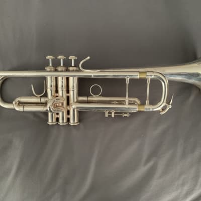 Bach Model 182 Stradivarius Professional Flugelhorn in Gold Plate