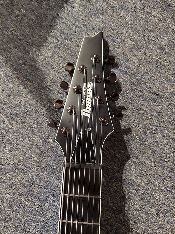 Ibanez RG5328 Prestige