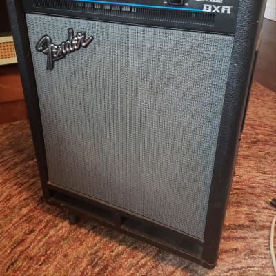 Fender BXR 210 ベースキャビネット