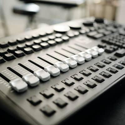 Obsidian Control Onyx NX Wing 128 Universe Lighting Control image 5