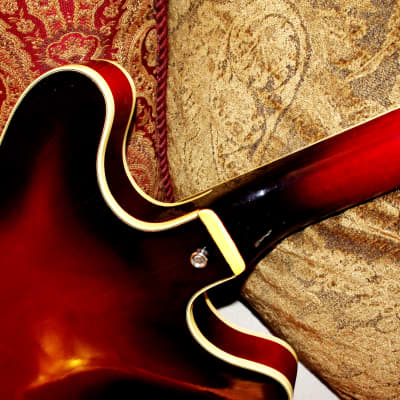 HARPTONE 420 1969 2-Tone Cherryburst.  This is a Standel guitar rebranded.  Built by SAM KOONTZ. image 20