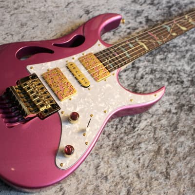 Ibanez PIA3761 "Paradise in Art" Panther Pink[Steve Vai Signature][IKE011] image 2