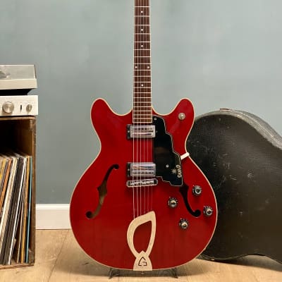Guild Starfire IV 1968 - Cherry for sale