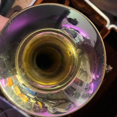 Olds Ambassador Cornet with Hard Case image 7