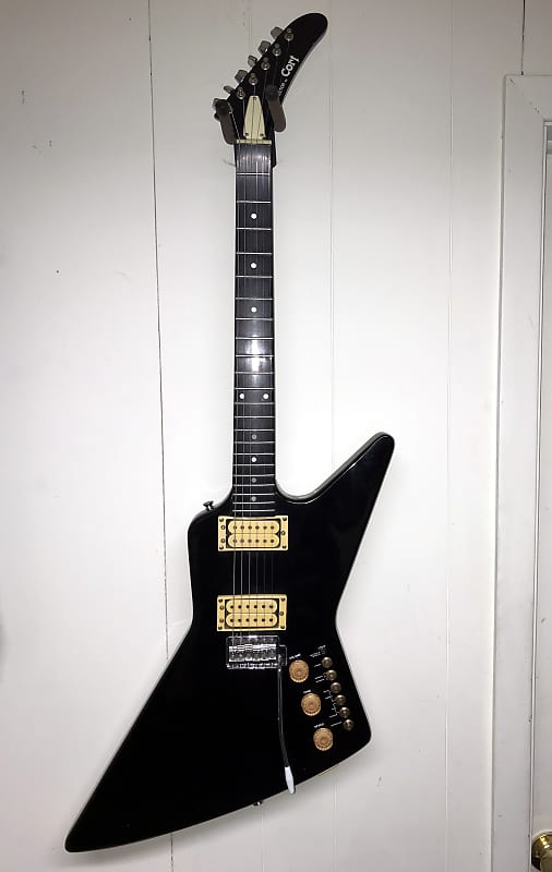 Cort Effector Explorer with Built in Effects Black | Reverb