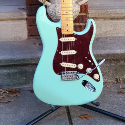 2008-2009 Fender Classic 50's Series Stratocaster Surf Green MIM w Hard Case~Price Drop image 2