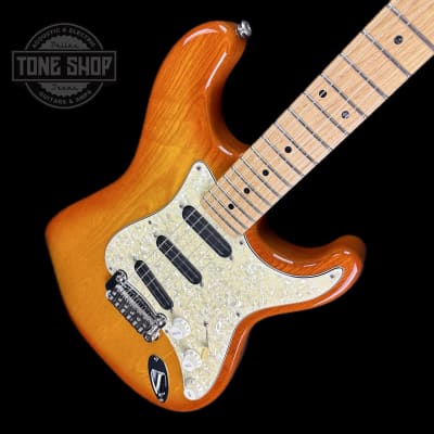 Used 1990s G&L Legacy Special Amber w/case TSU16514 | Reverb