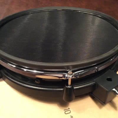 Alesis 10" Mesh tom/snare pad imagen 1