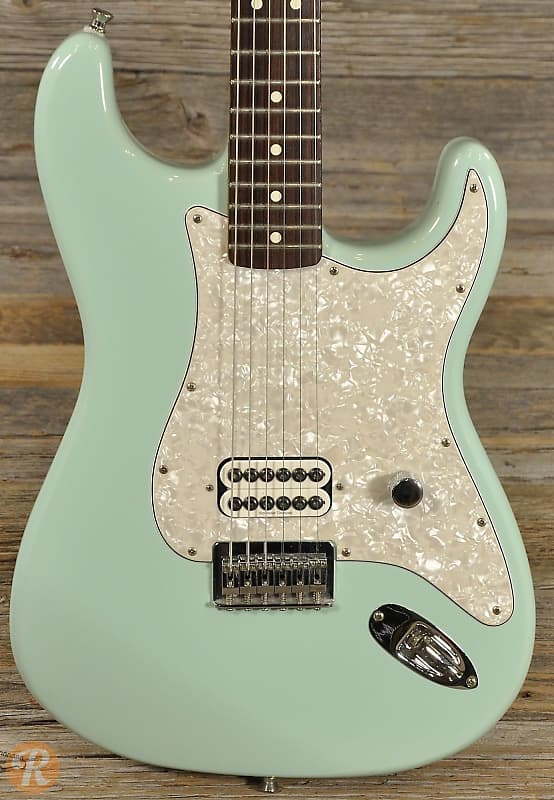 Fender Artist Series Tom DeLonge Signature Stratocaster image 3