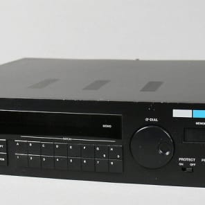 Roland MKS-70