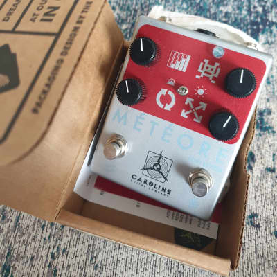 【一時値下げ】CAROLINE MÉTÉORE Lo-Fi Reverb Amazon.com: Caroline Guitar Company Météore Lo-Fi Reverb Guitar