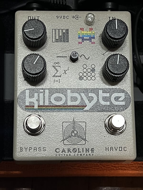 Caroline Guitar Company Kilobyte LoFi Delay Pedal Reverb