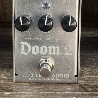 Reverb.com listing, price, conditions, and images for 3leaf-audio-doom-2