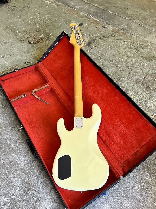 Kramer JK-7000 Bass Guitar 1980’s - Cream original vintage AK