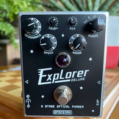 Spaceman Effects Explorer Red  Feedback Pedals : Feedback Pedals