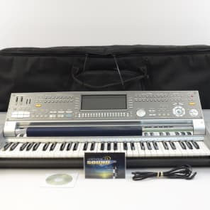 Technics KN7000 Professional Arranger Keyboard w/ Gig Bag image 1
