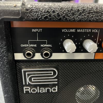 Roland  Spirit 10A Solid State Guitar Practice Amplifier 1980's - Made in the USA. image 2