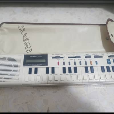 Casio VL-1 VL-Tone 29-Key Synthesizer Keyboard 1979 - 1984 - White