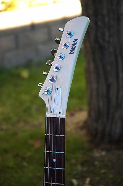 ギター 1984 Yamaha ST500R - Faded White Sold - 1984 Yamaha ST500R Stratocaster - Vintage MIJ Japan