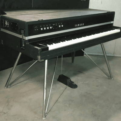 Yamaha CP-80 88-Key Electric Grand Piano