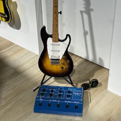 Roland G505 Synth Guitar & GR-300 Synth Module 1981 rare G505 guitar mated to an original GR-300 Synth w/a crazy cool vibe.