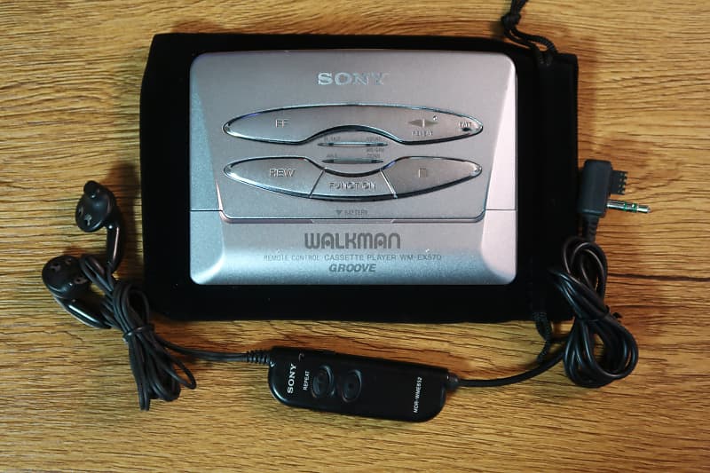 Sony WM-EX570 Walkman Cassette Player image 1