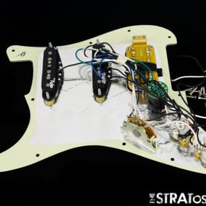 Fender Deluxe HSS Strat LOADED PICKGUARD Stratocaster Noiseless Pickups S-1 Mint image 2