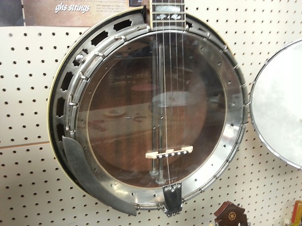 Saga 70's 5 string Banjo. RARE