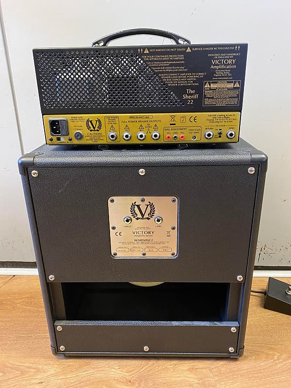 Victory Amps Sheriff 22 Valve Head and V112-CB 1x12