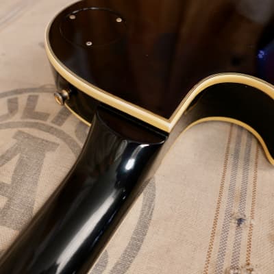 Gibson Les Paul Custom 1969 - Black image 18