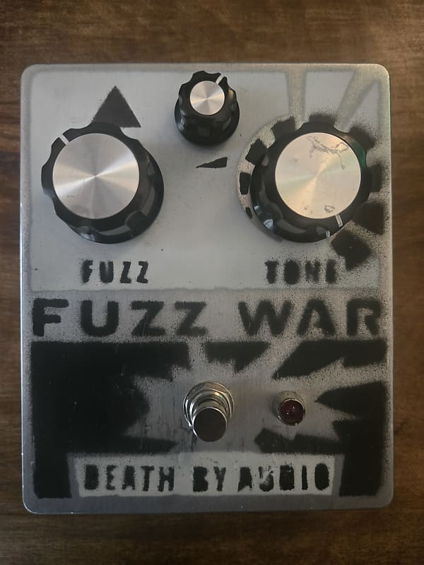 Death By Audio Fuzz War