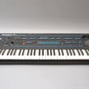 Sequential Circuits Prophet VS Vector Synthesizer .