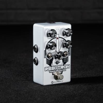 ギター Pigtronix Resotron Tracking Filter The Resotron Tracking Filter by Pigtronix - The Shakedown