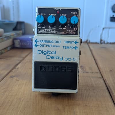 Boss DD-5 Digital Delay | Reverb