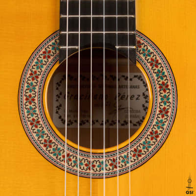 Graciliano Perez 2021 Classical Guitar Spruce/Cypress image 7