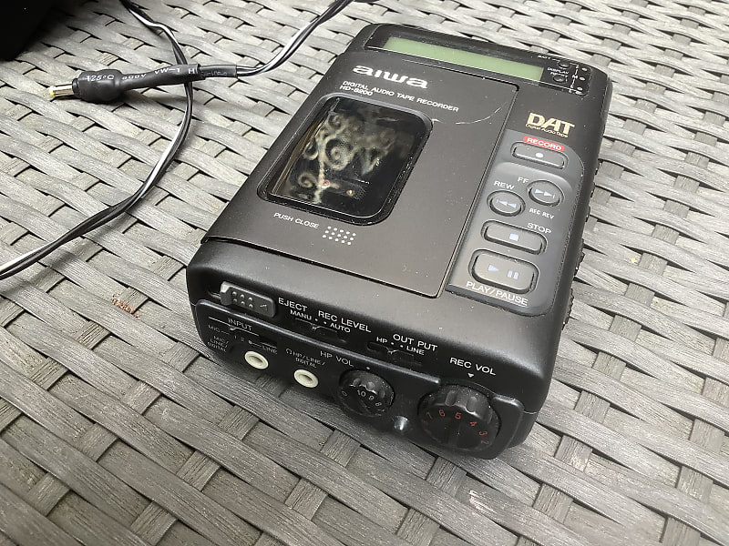 Aiwa Digital audio tape / DAT /. HD - S200 / portable walkman | Reverb